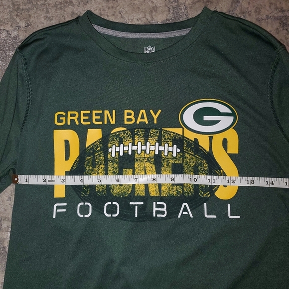 Green Bay Packers Long-Sleeved Tee - Picture 8 of 12